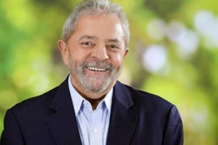 Datafolha - 2º turno: Lula está 15 pontos à frente de Flávio Bolsonaro e 5 de Tarcísio