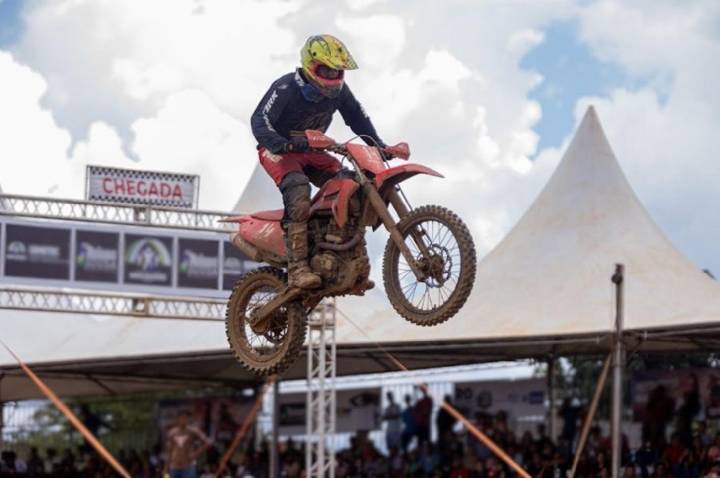 EM CACOAL: Abertura do estadual de motocross acontece nesse final de semana