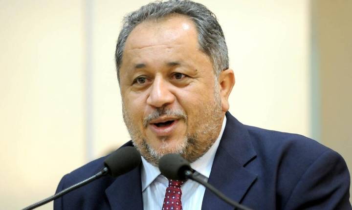 EMATER - Assembleia autoriza Governo remanejar R$ 40 milhões dos fundos Proleite e Funcafé para pagar servidores da Emater