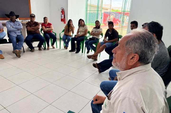 EMATER – Luis Cláudio realiza reuniões de trabalho em distritos e municípios da Ponta do Abunã