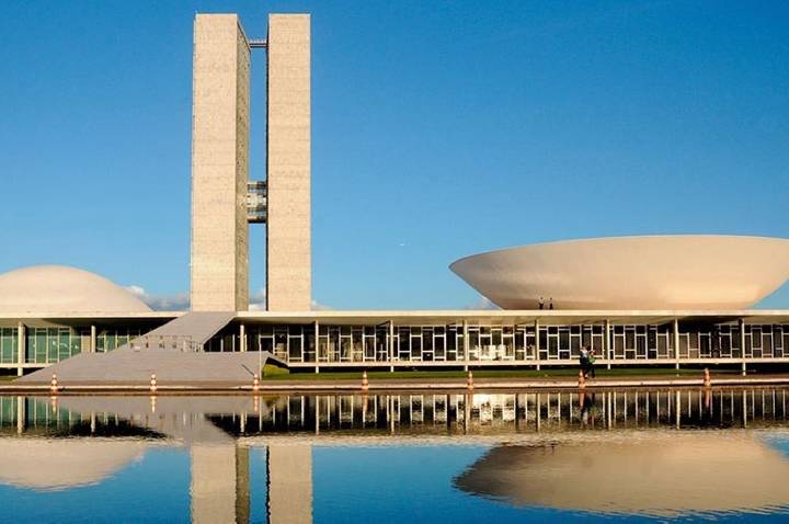 ENFERMAGEM - PEC 19 é incluída na pauta da CCJ do Senado