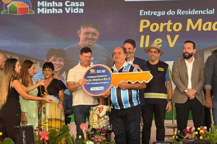 Mais de 500 famílias realizam o sonho da casa própria ao receber chave nos Residenciais Porto Madero II e V, em Porto Velho