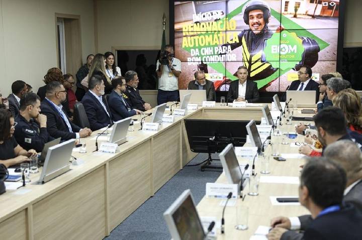 Ministro anuncia renovações automáticas de CNH para bons motoristas