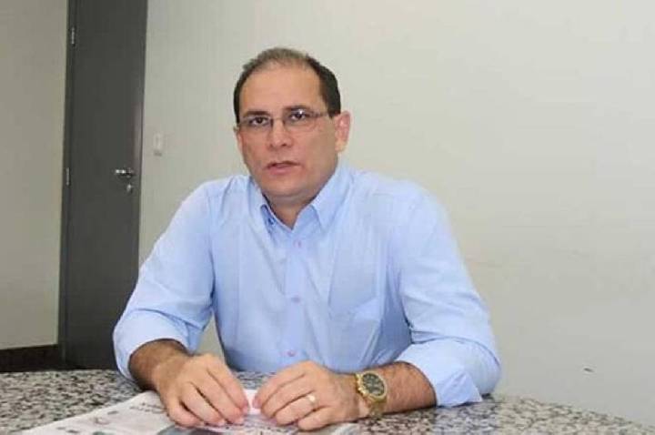 OPINIÃO - DANIEL PEREIRA  -A HERMENÊUTICA  E  AS DONAS DO PODER