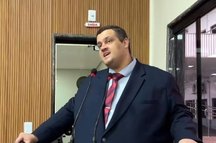 Saúde Ocupacional:  Vereador Thiago Tezzari destaca avanços e agradece gestão do Prefeito Leo e Secretário da Semad Antonio pela valorização do servidor