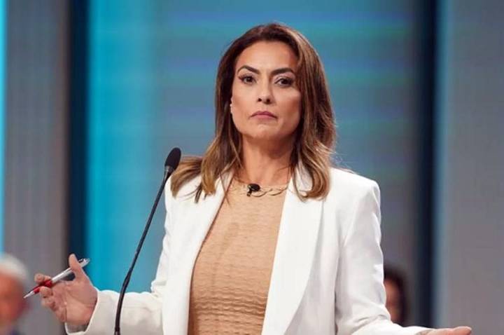 Soraya Thronicke diz que foi enganada por Jair Bolsonaro: “Fui vítima do gabinete do ódio”