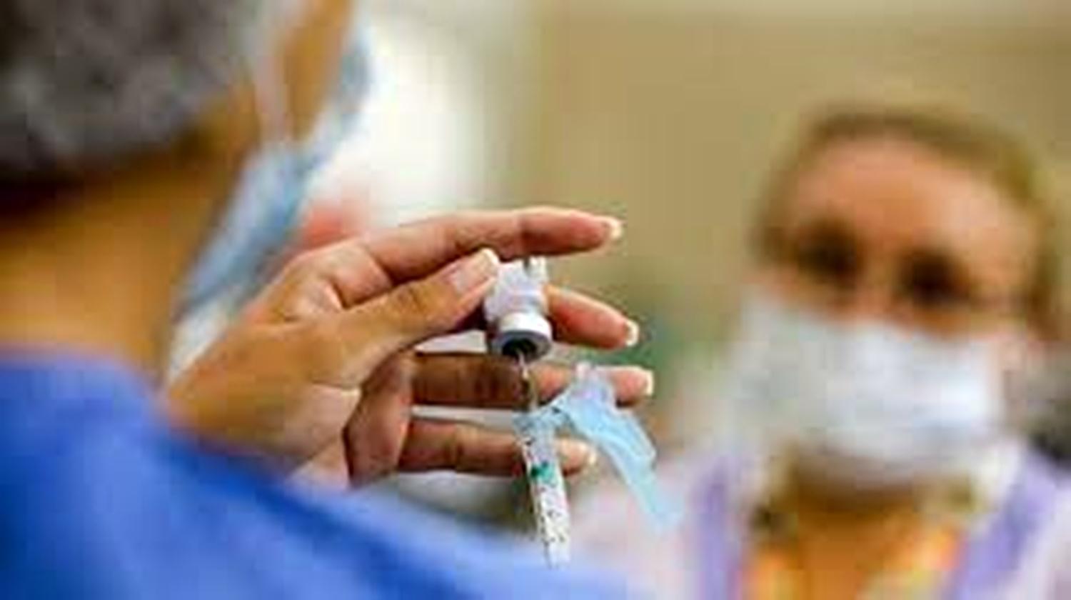 Pelo menos 16.500 pessoas receberam doses de vacinas diferentes no Brasil