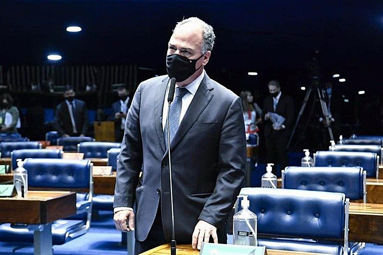 Avança acordo para que auxílio de R$400 seja permanente