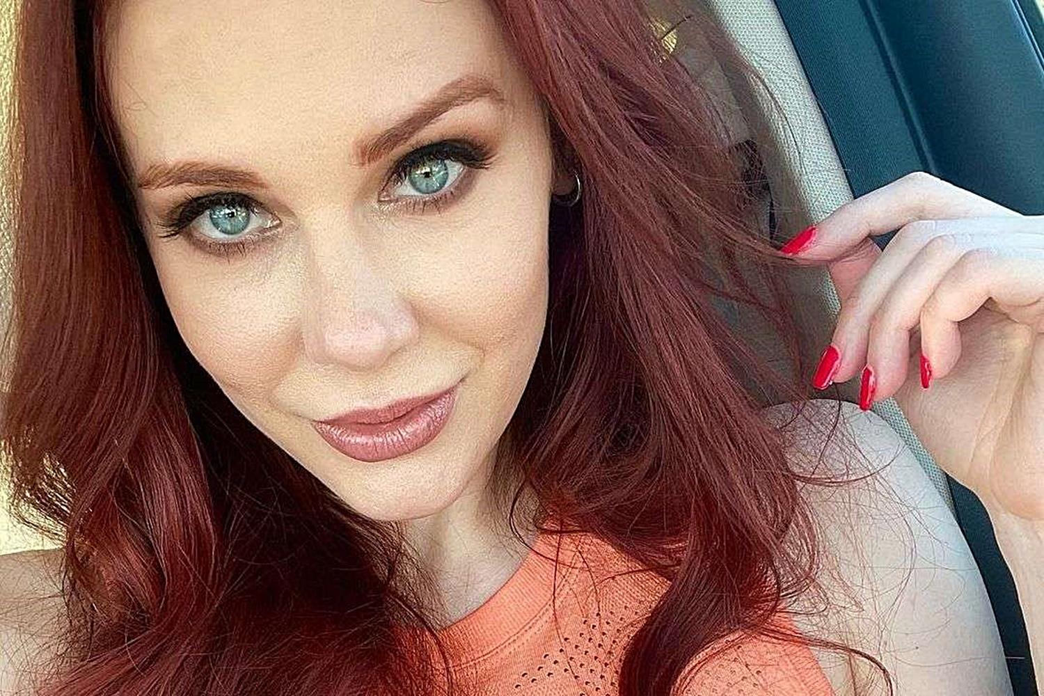 Atriz pornô diz que teve que provar lingerie diante de produtores da Disney