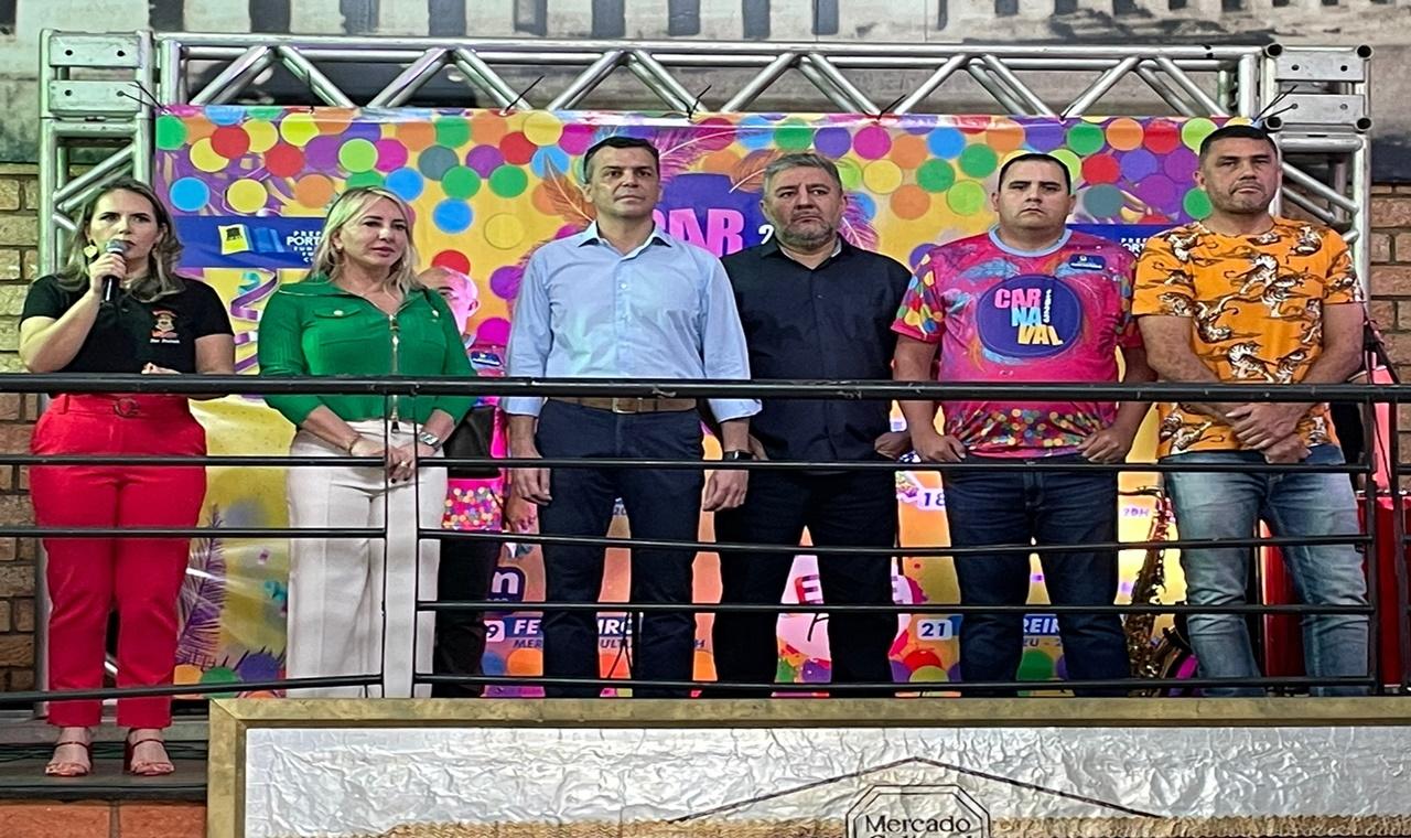 Porto Velho, RO - Vereador Everaldo Fogaça prestigia lançamento da camiseta da Banda do Vai Quem Quer 
