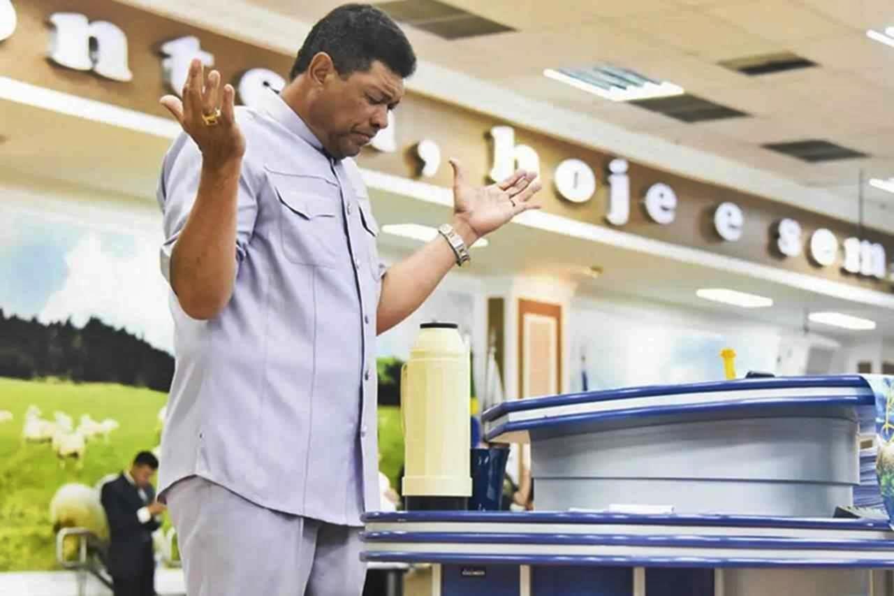 Valdemiro Santiago perde canal de TV por falta de pagamento