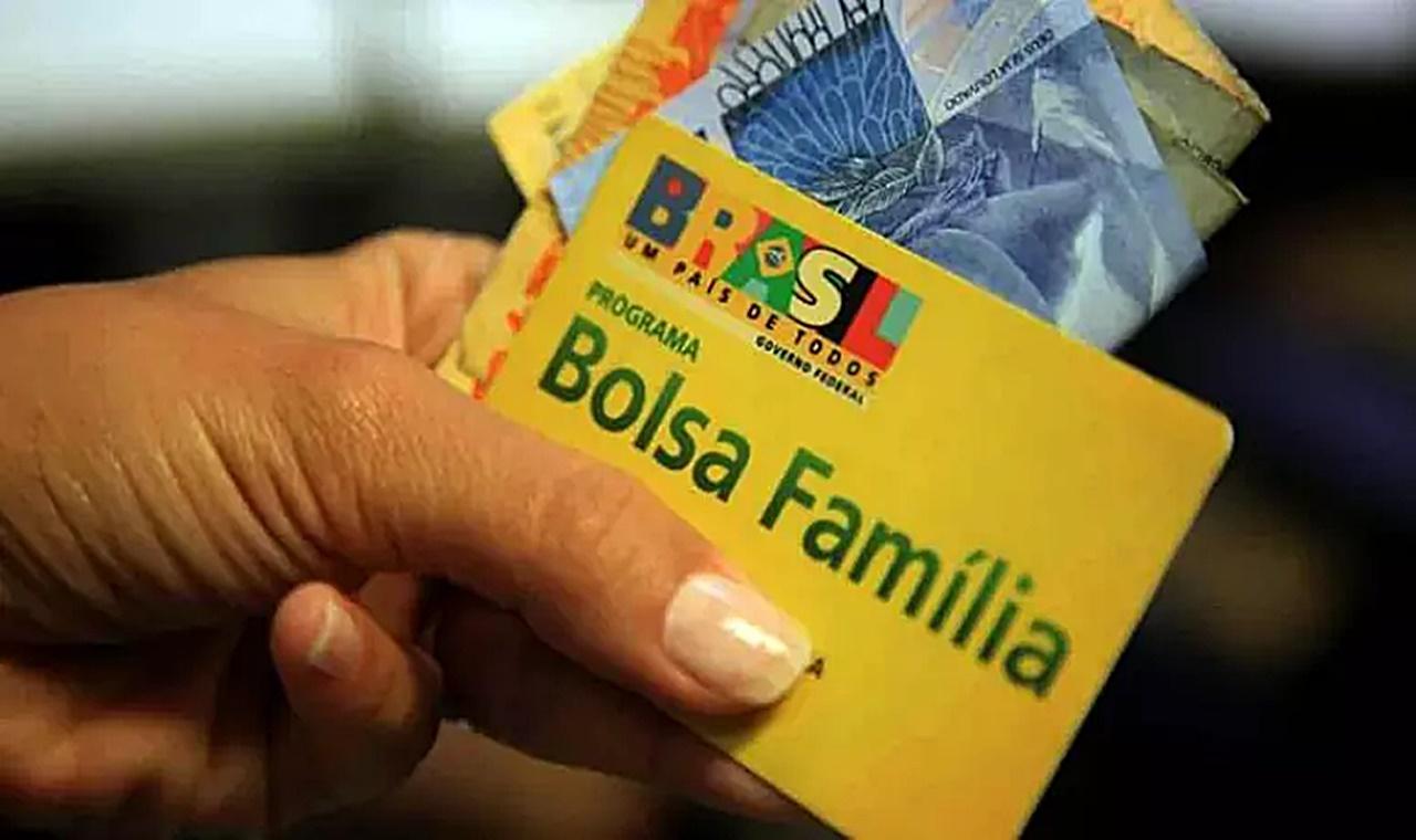 Novo Bolsa Família começa a ser pago a partir desta segunda; veja valores