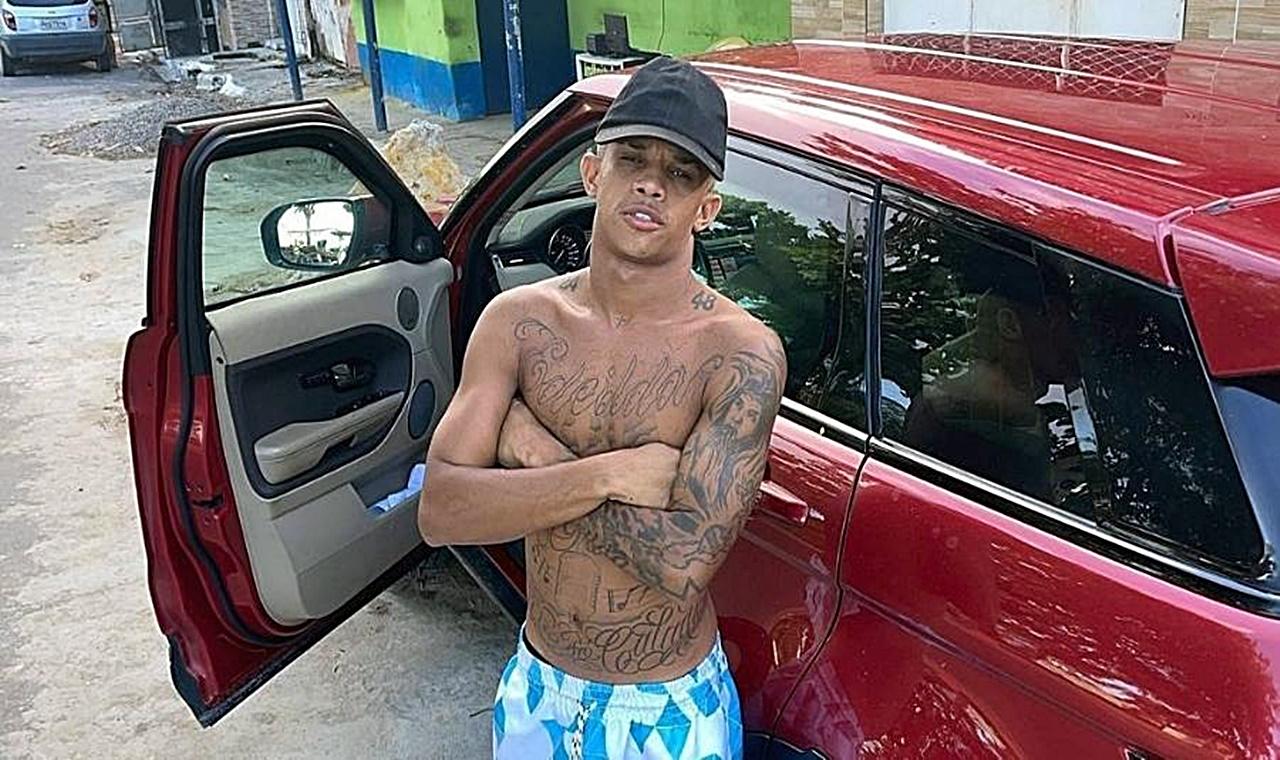 Vídeo mostra momento do acidente de carro que vitimou MC Biel Xcamoso