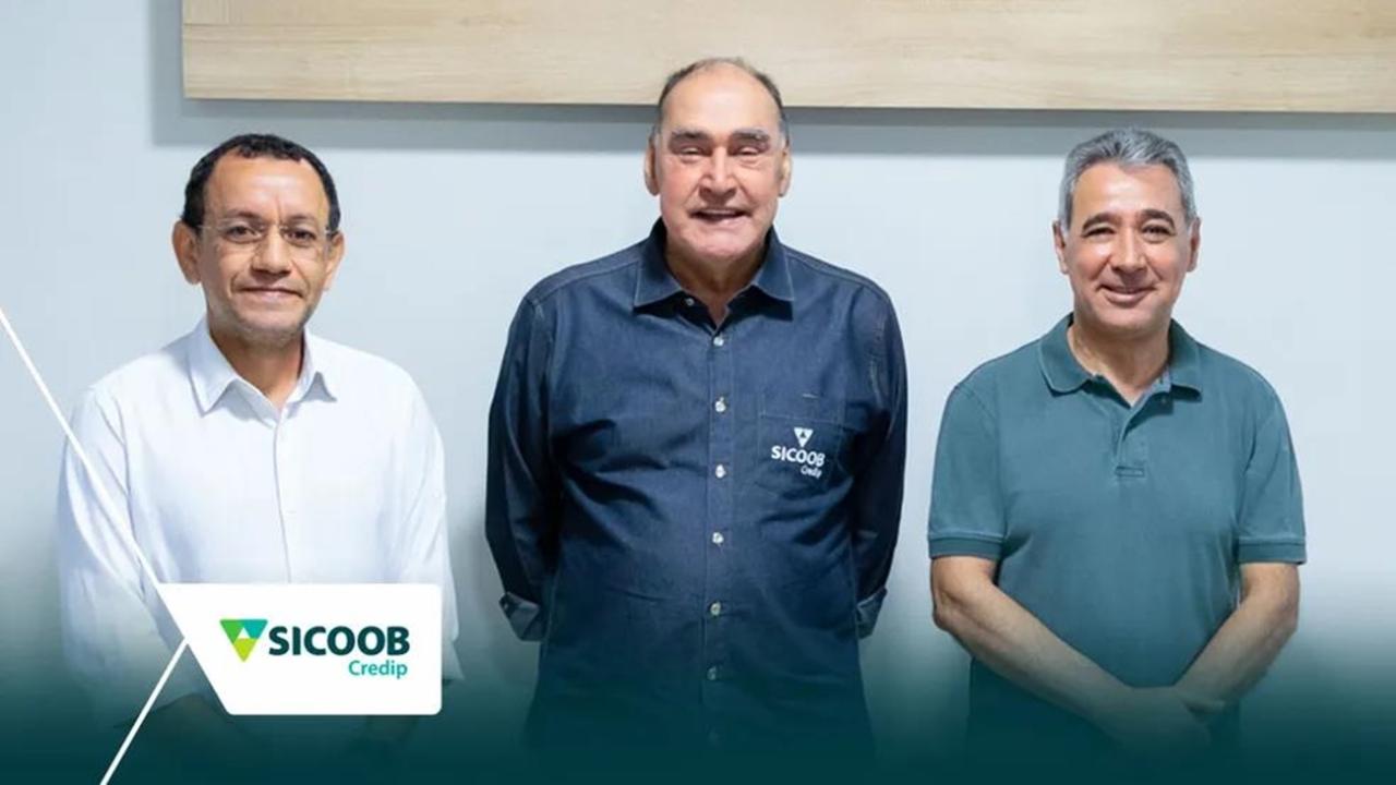 PIMENTA BUENO -Sicoob Credip empossa Diretoria Executiva para o próximo mandato