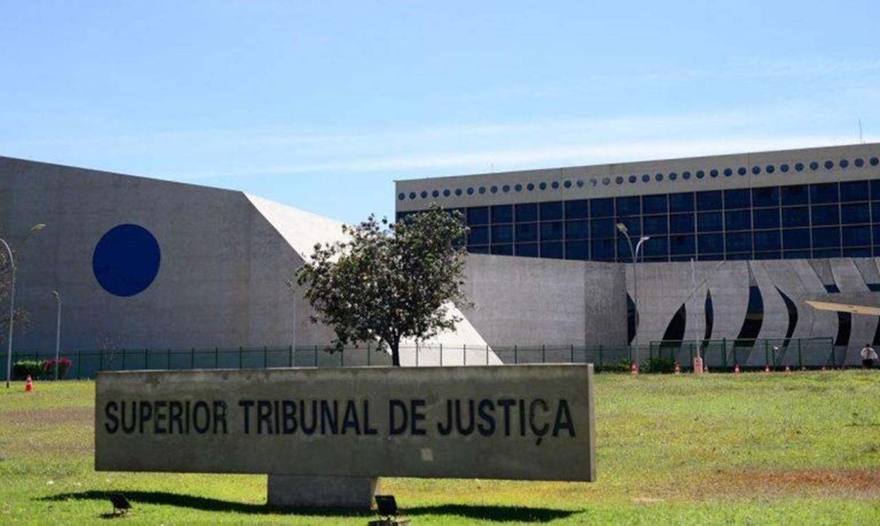 STJ: Dívidas prescritas não podem ser cobradas nem mesmo extrajudicialmente