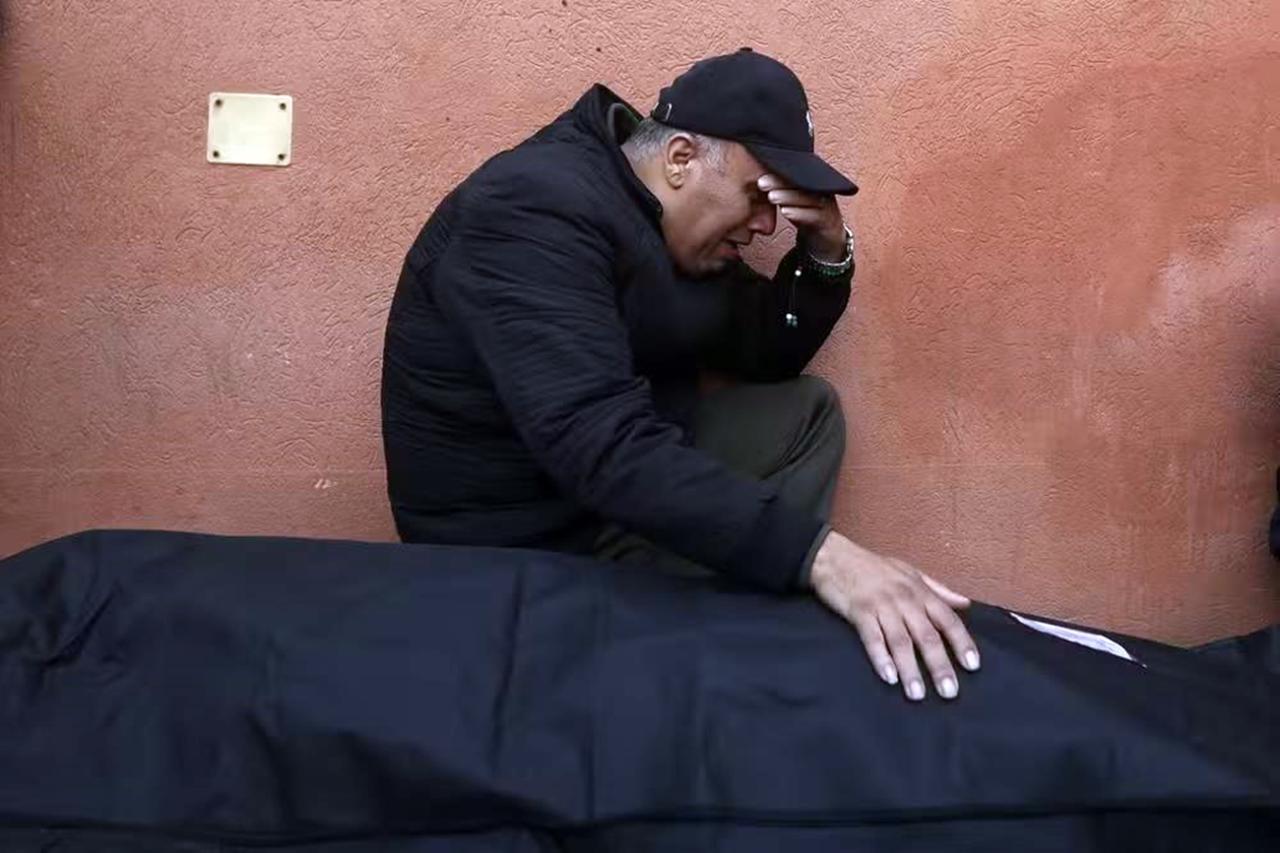 Bombardeio em Gaza deixa 76 pessoas da mesma família mortas