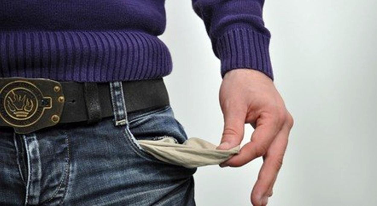 Especialistas dão dicas para economizar nas compras de fim de ano em 2023
