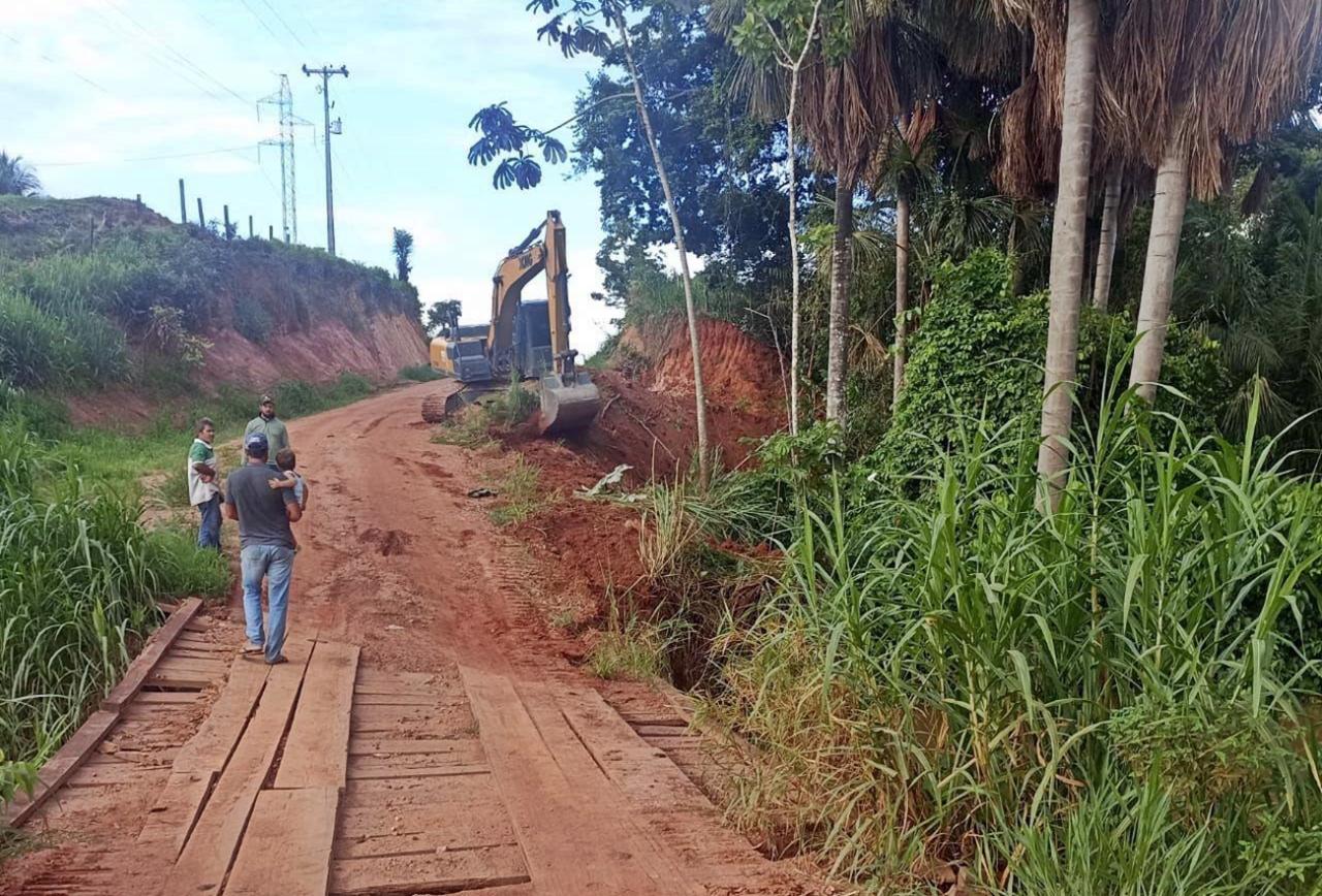 ROLIM DE MOURA – Prefeitura interdita estrada para substituir ponte