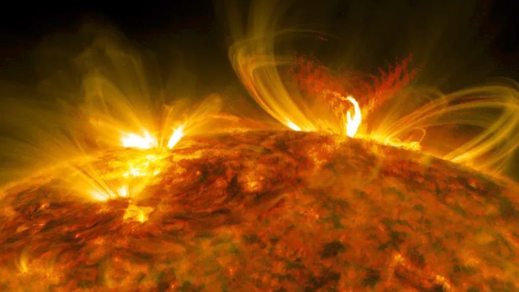 Forte explosão solar causa apagão de rádio na América do Sul