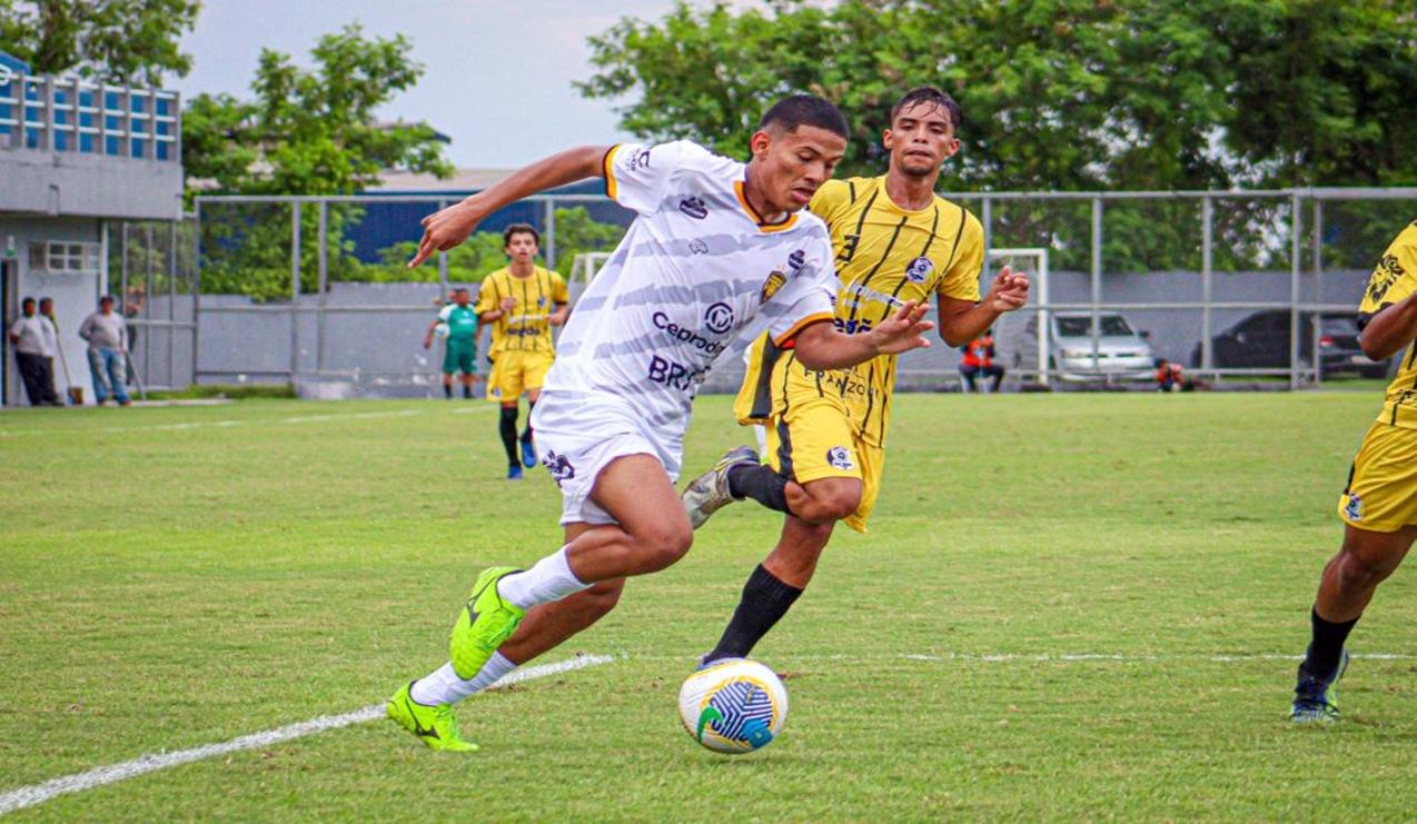 Sant German-RO perde do Amazonas FC de virada no estádio Carlos Zamith