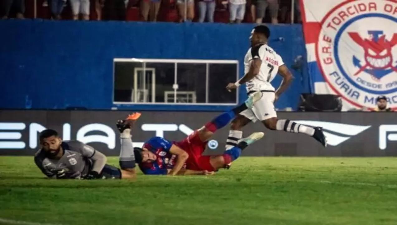 Vasco derrota o Marcílio Dias e se classifica na Copa do Brasil