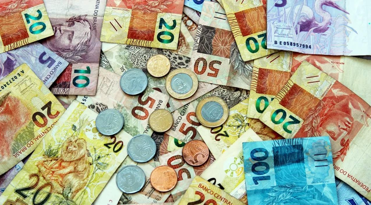 veja o que muda com o novo salário mínimo de R$ 1.412 que começa a ser pago nesta quinta (1º);