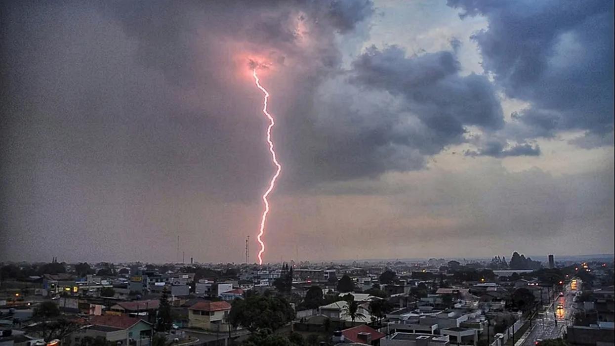 Vídeos: fortes chuvas castigam cidades de Rondônia