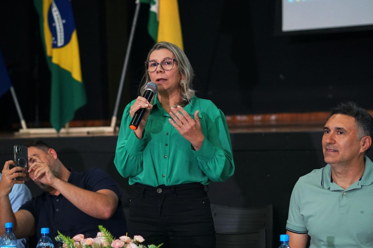 PIMENTA BUENO -  Vereadores e dezenas de lideranças se filiam ao PODEMOS