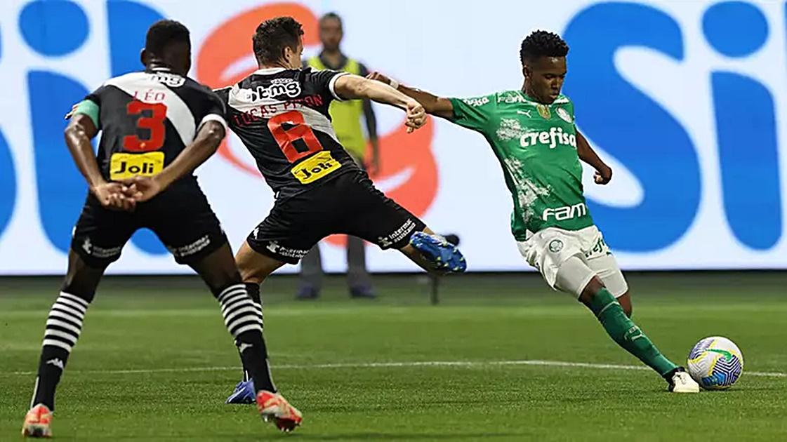 Palmeiras vence fácil o Vasco no Allianz