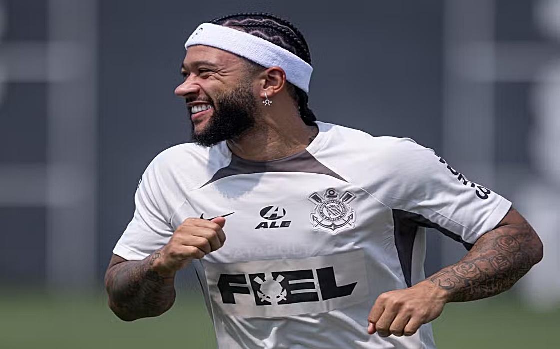Corinthians anuncia transmissão internacional para estreia de Depay; veja horários
