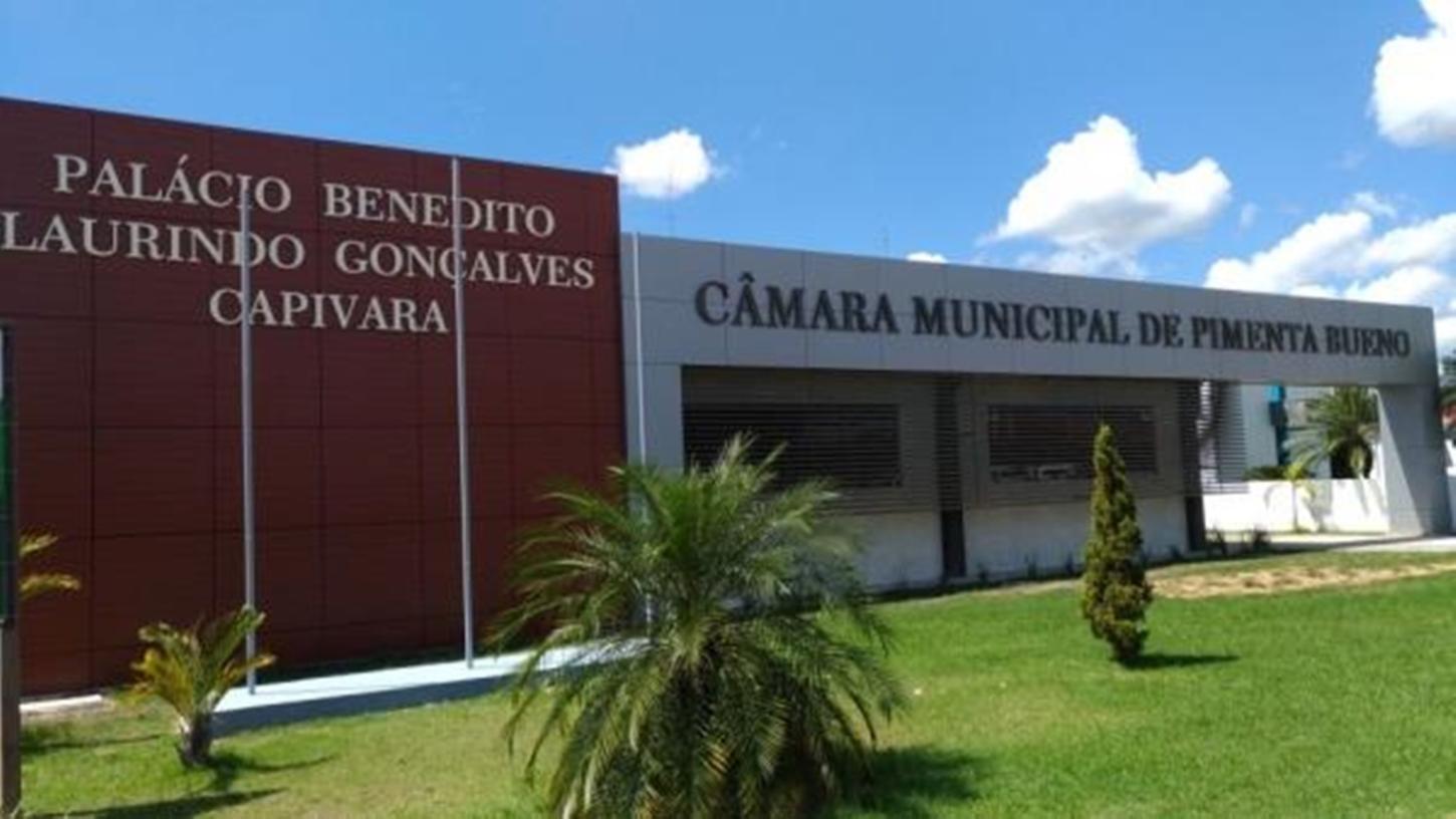 Câmara de Pimenta Bueno faz tudo por dinheiro