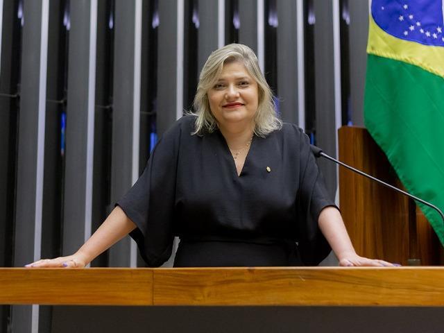 Projeto de Lei  que cria fundação de apoio à Enfermagem avança na Câmara