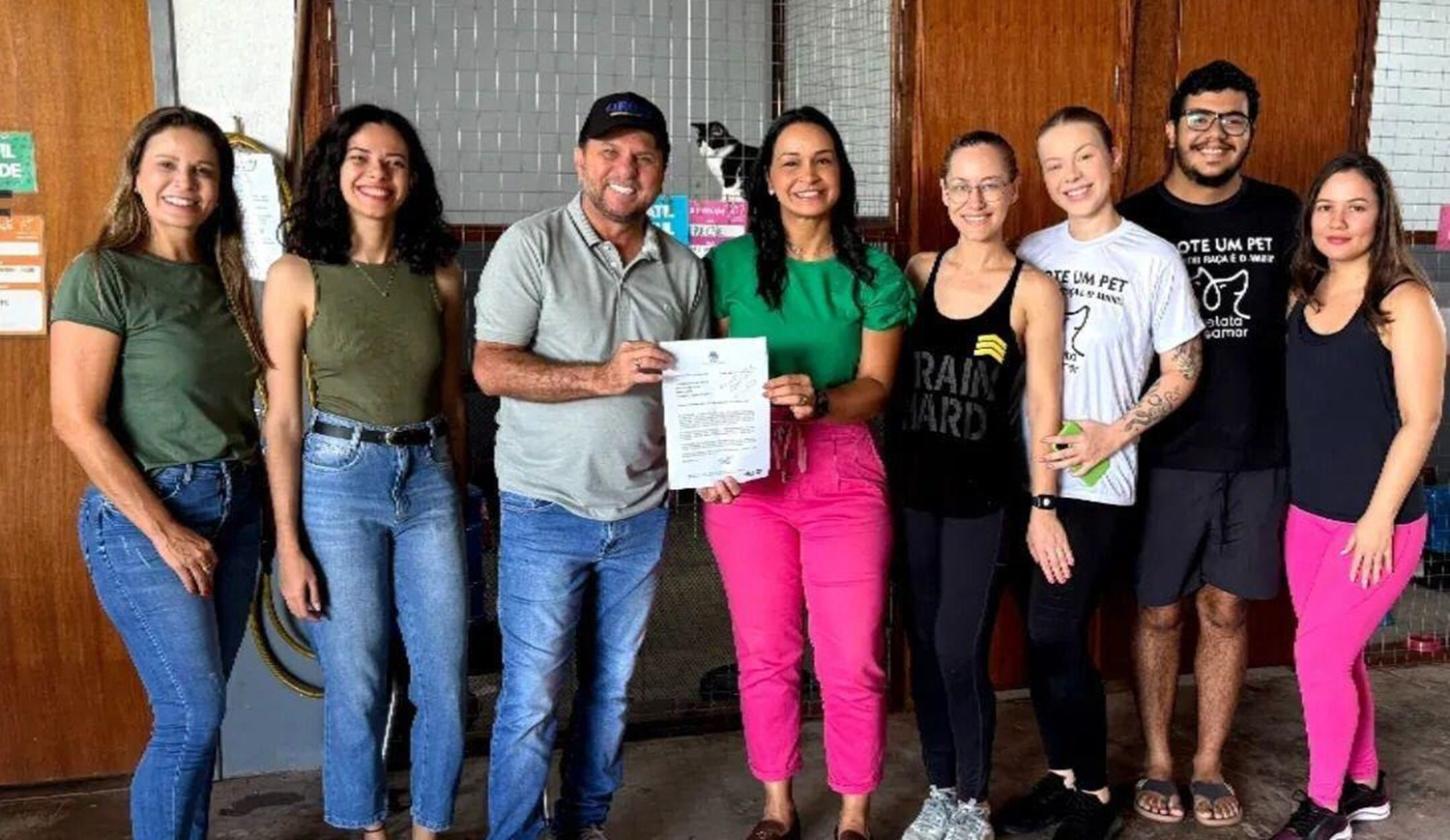 Cirone assegura recursos para Abrigo Vira Lata Vira Amor