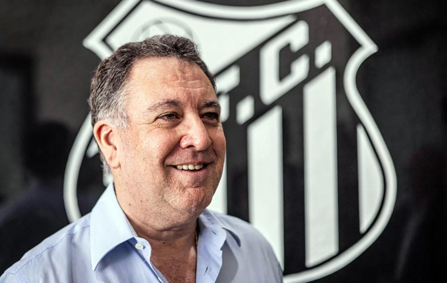 Presidente do Santos se pronuncia após protestos da torcida e pede paciência