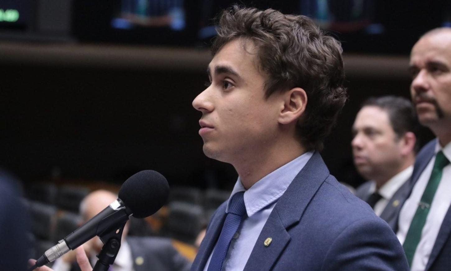 Deputados pedem que PGR investigue Nikolas por vídeo do PIX