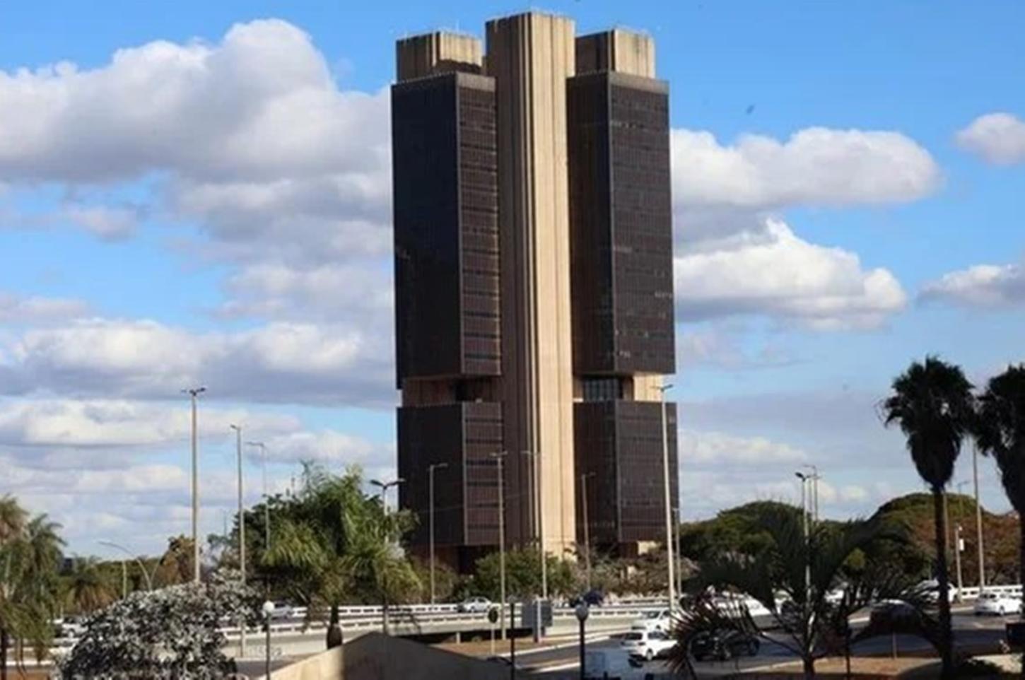 Centrão quer mudar lei de autonomia do BC