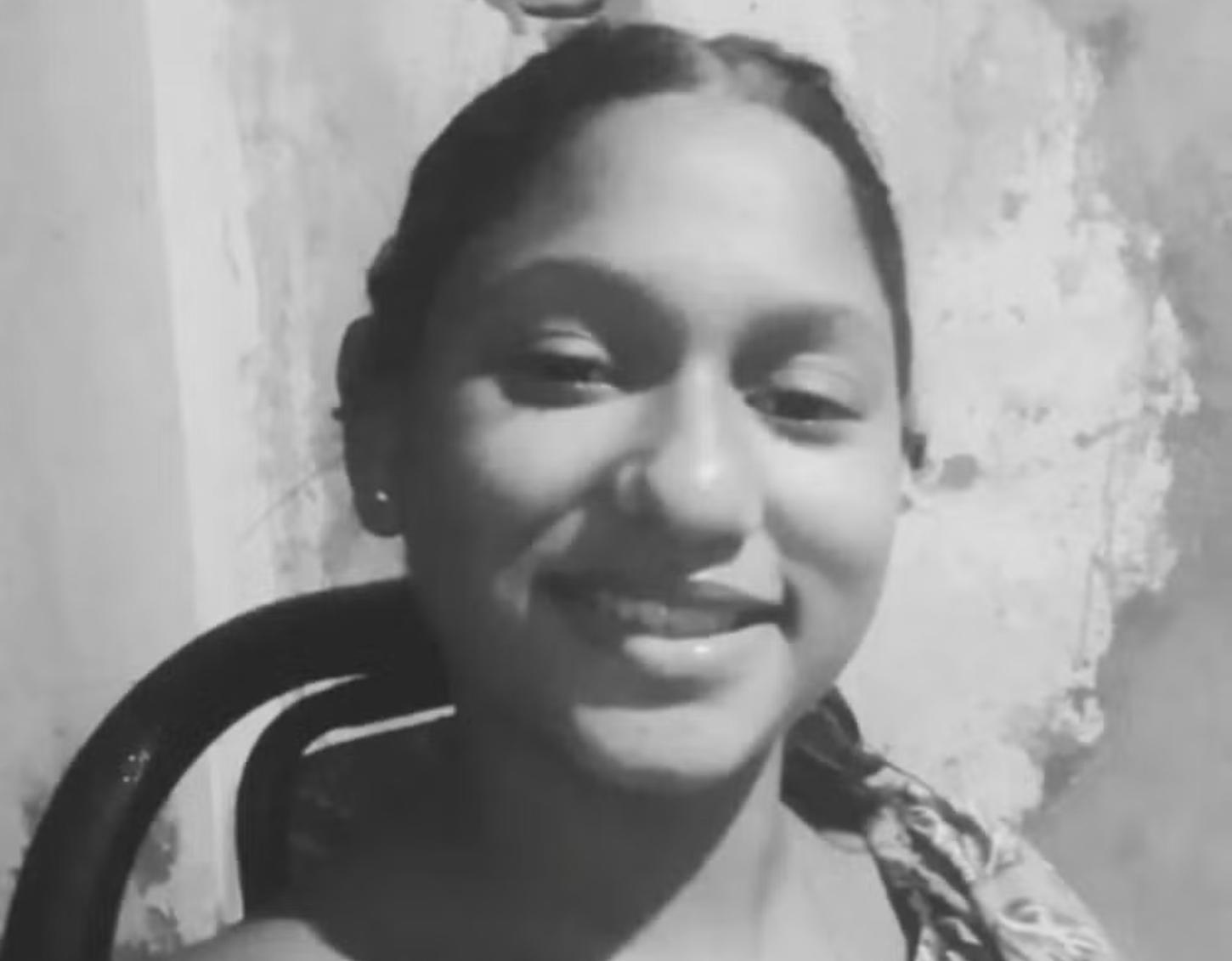 Menina de 11 anos morre após ser espancada por colegas dentro da escola no Sertão de PE