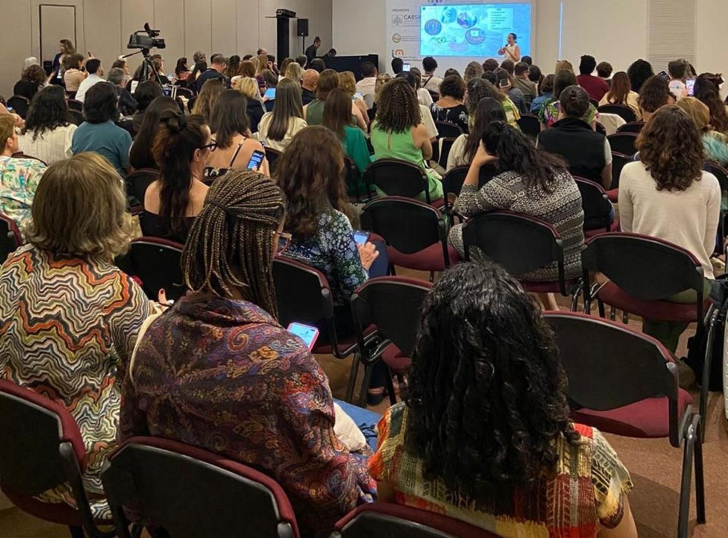 Congresso Mundial de Medicina Integrativa reúne pesquisadores no Brasil e destaca papel da Enfermagem