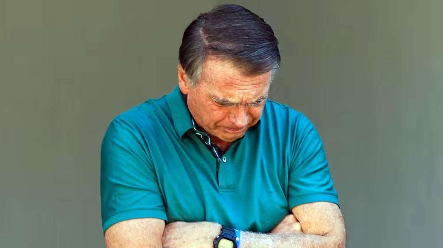 Bolsonaro está praticamente na “porta da cadeia”