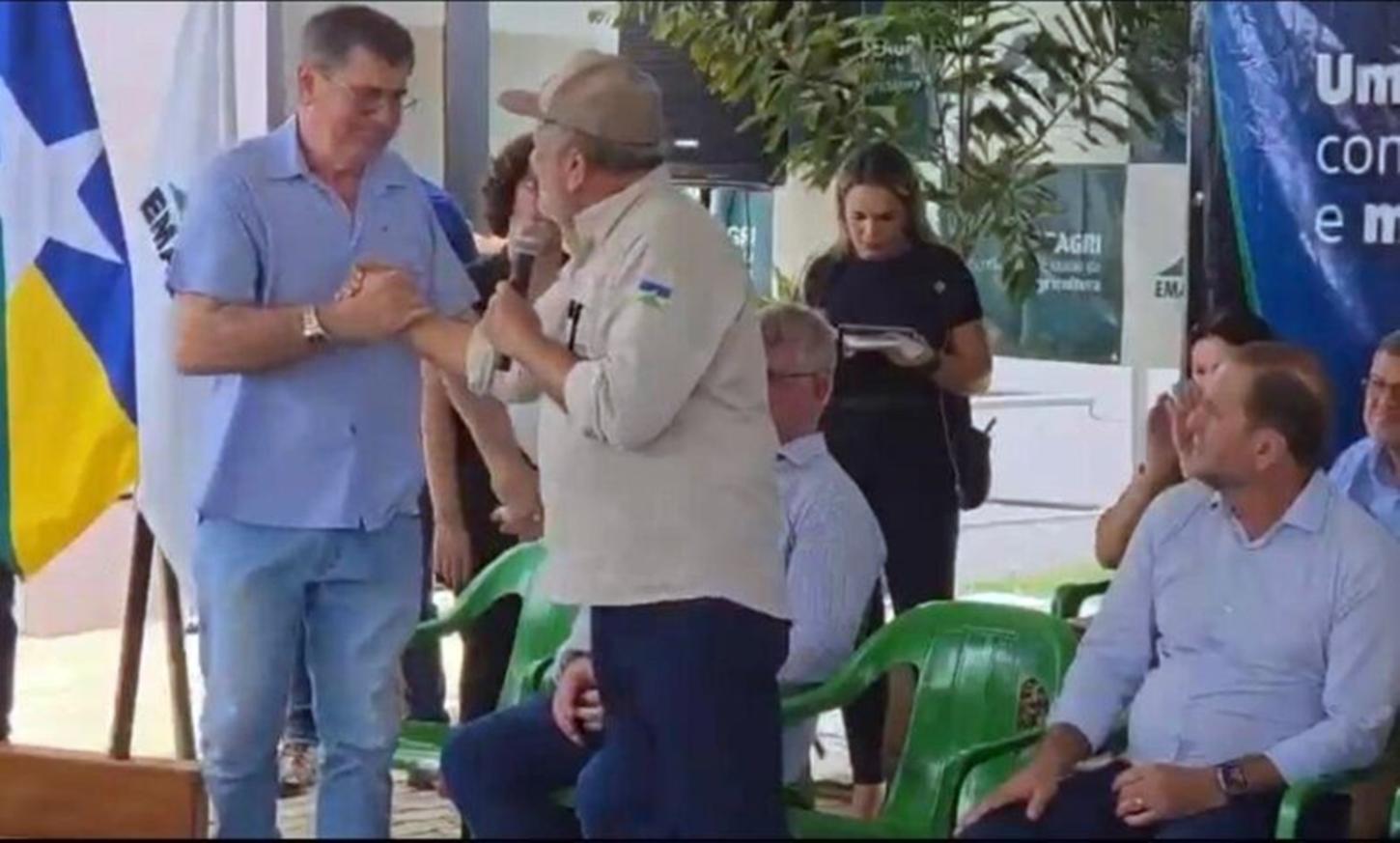 César Cassol doa 10 toneladas de calcário e emociona agricultores durante inauguração da nova sede da Emater em Rolim de Moura,