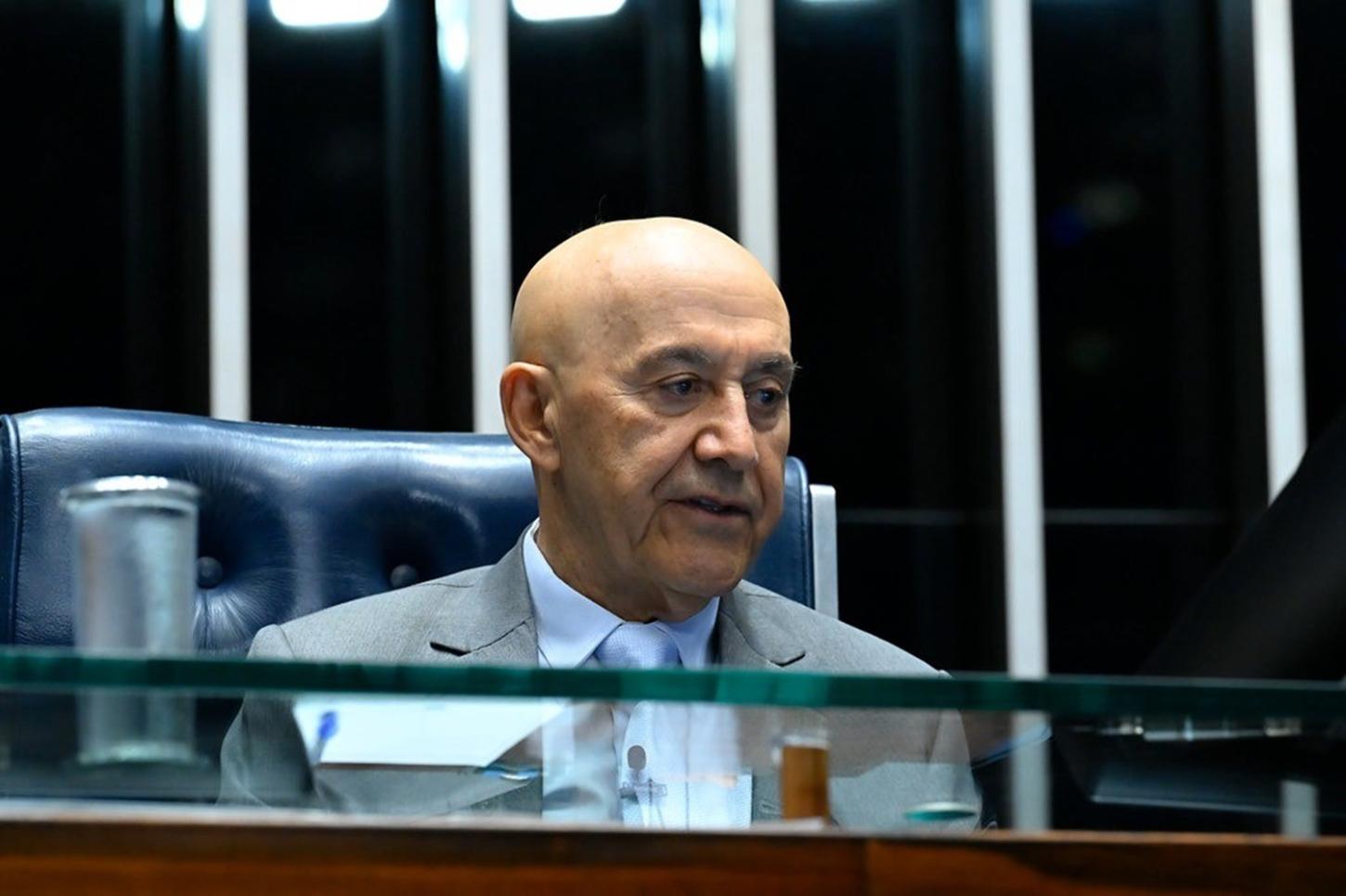 Confúcio Moura reage e defende o Brasil após fala polêmica do chanceler alemão