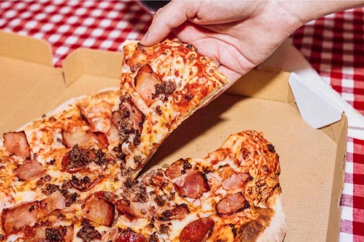 IBGE mostra brasileiros com sobrenomes Picanha, Arroz, Pizza e Frango