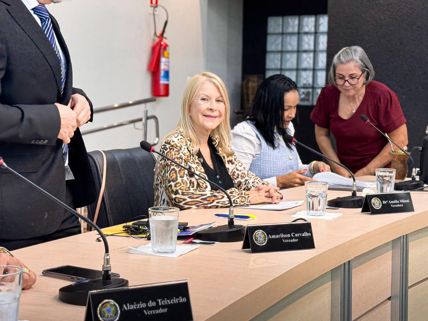 Vereadora Dra. Amália Milani lança campanha de Novembro Azul destacando coragem, cuidado e quebra de preconceitos