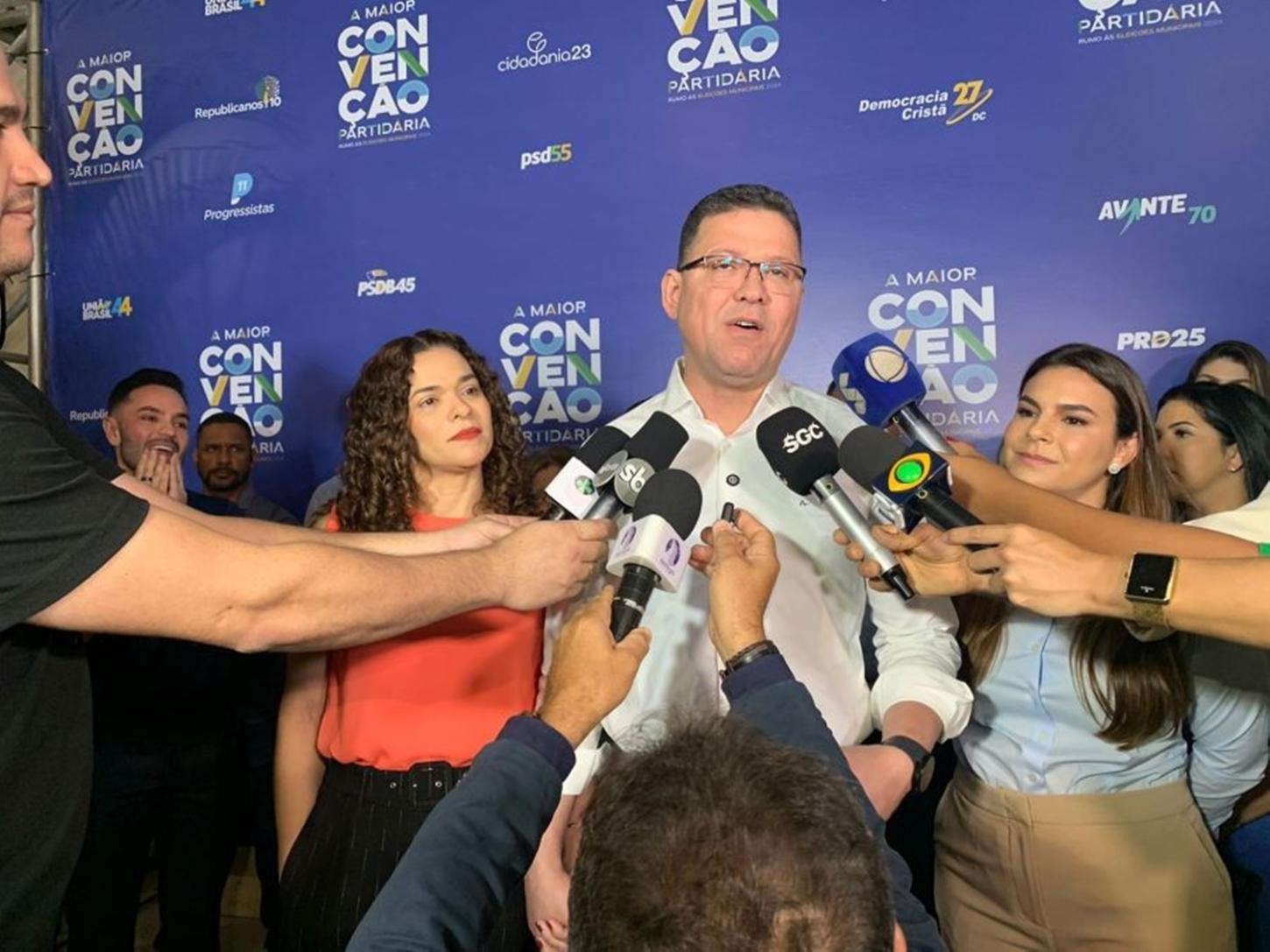 Governador Marcos Rocha diz a secretários que concluirá mandato; Luana desiste da Câmara