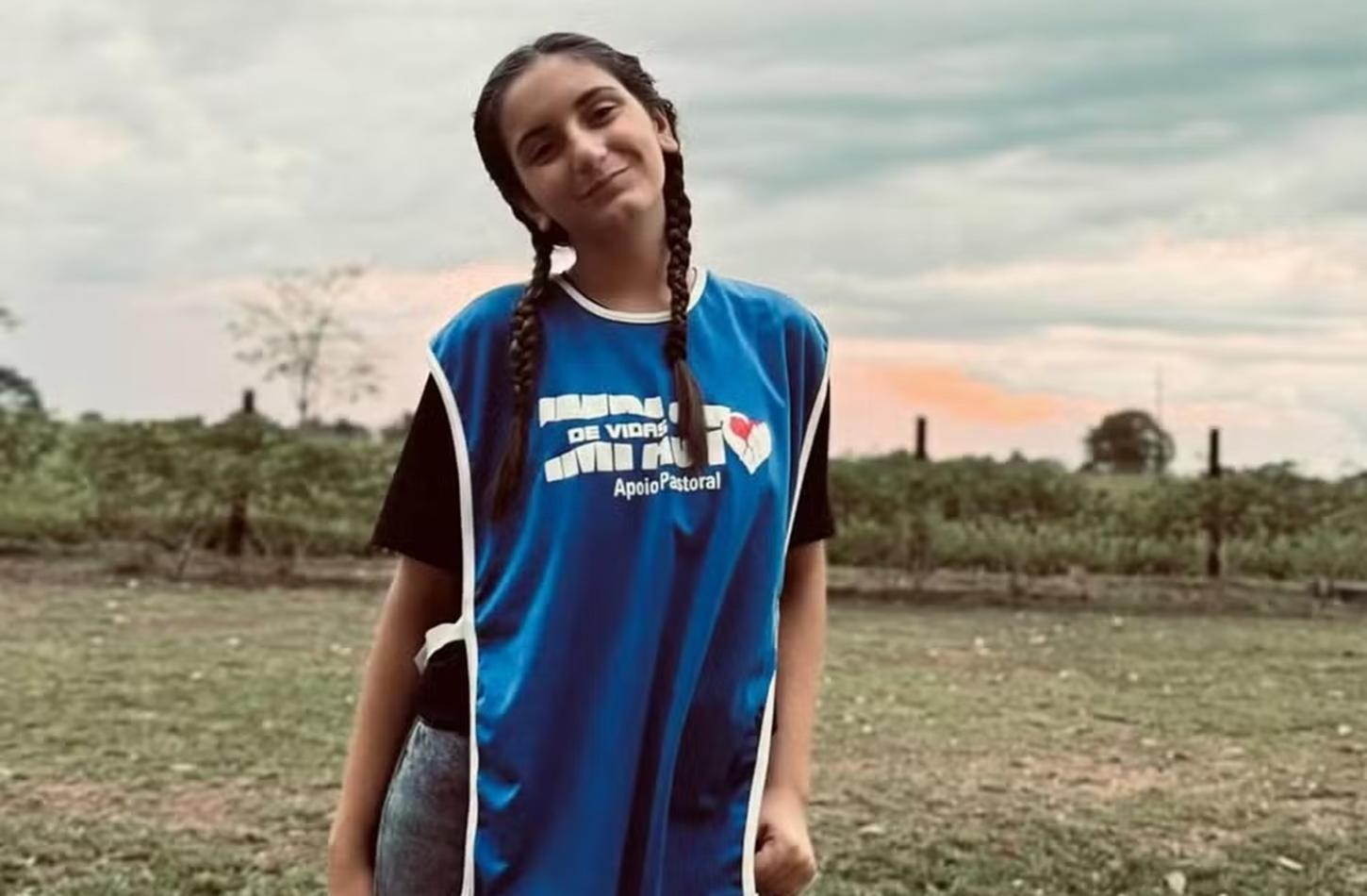 Morre estudante que estava em van atingida por caminhão na BR-364 em RO