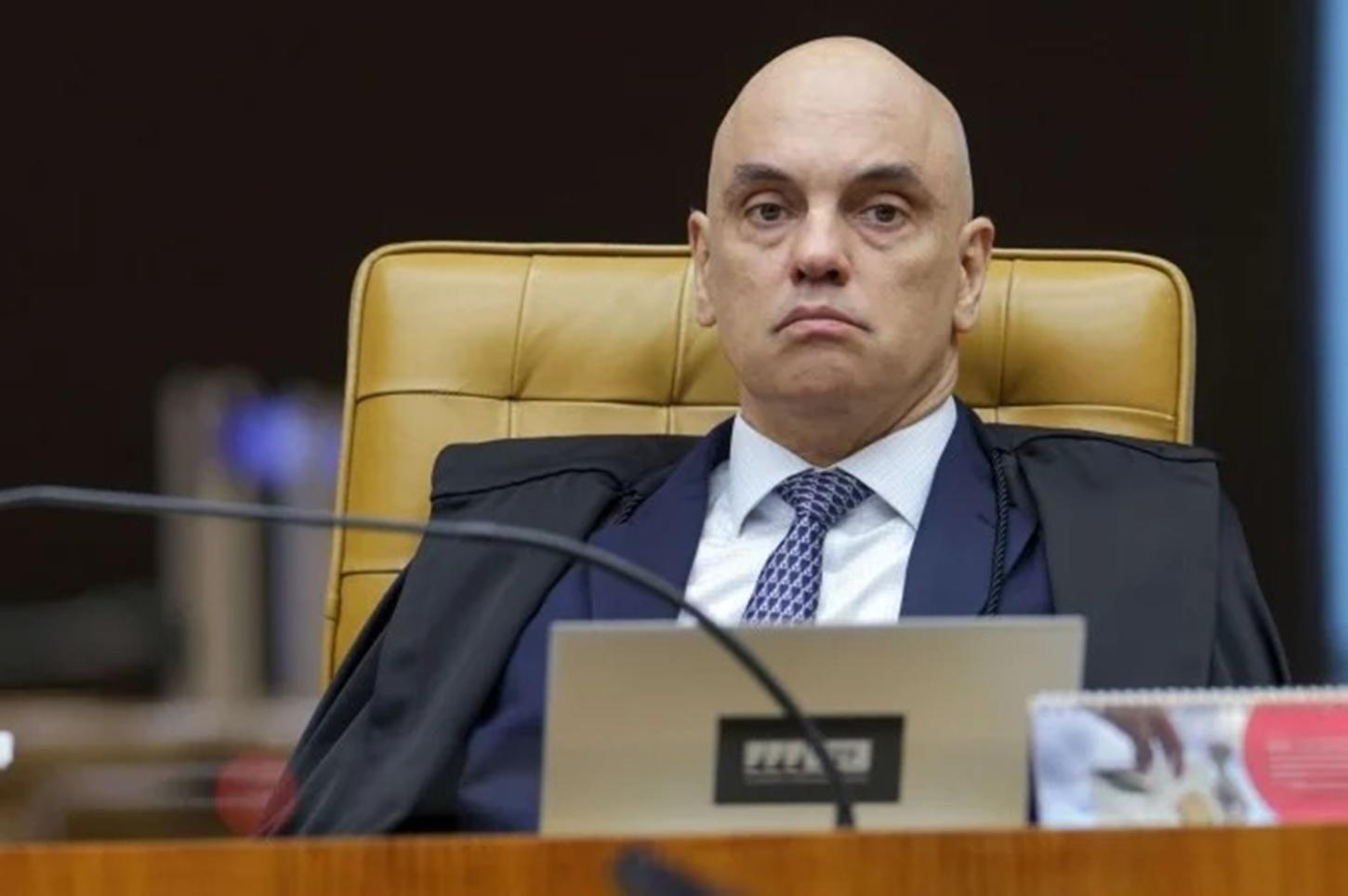 Moraes rejeita pedido de prisão domiciliar a Bolsonaro