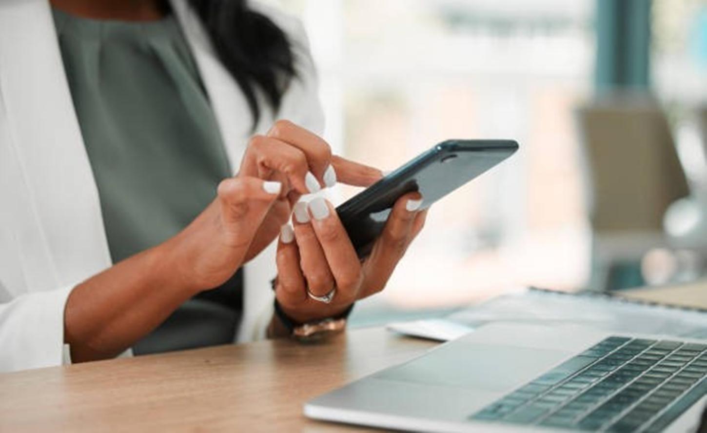 Pare de recusar chamadas aleatórias no celular: assim eles nunca vão parar de te ligar