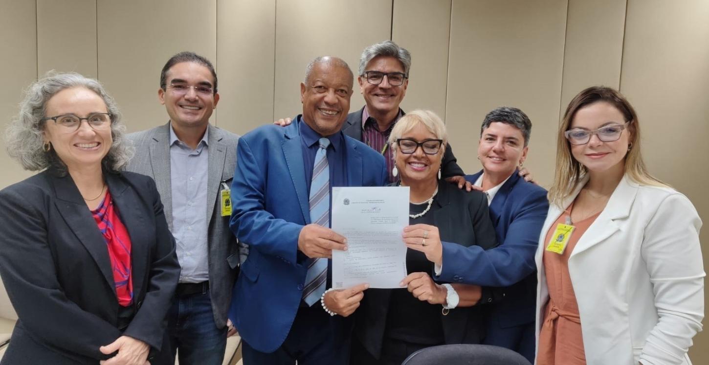 Projeto de Lei prevê proteção a trabalhadores da Enfermagem no Home Care