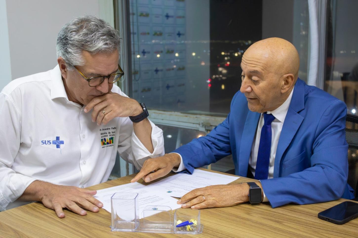 Senador Confúcio Moura viabiliza mais de R$ 11 milhões para fortalecer a saúde em 4 municípios de Rondônia