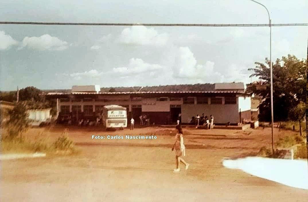 A DEMOLIÇÃO DA VELHA RODOVIÁRIA DE CACOAL